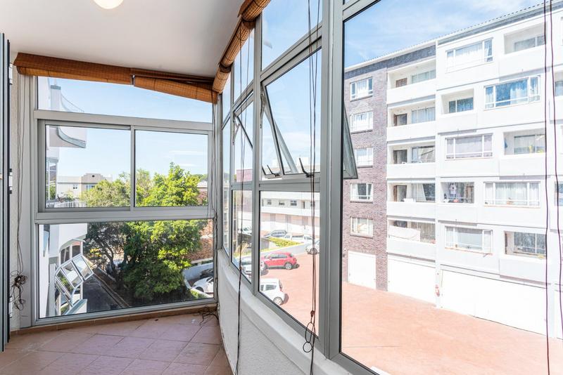 2 Bedroom Property for Sale in Gardens Western Cape